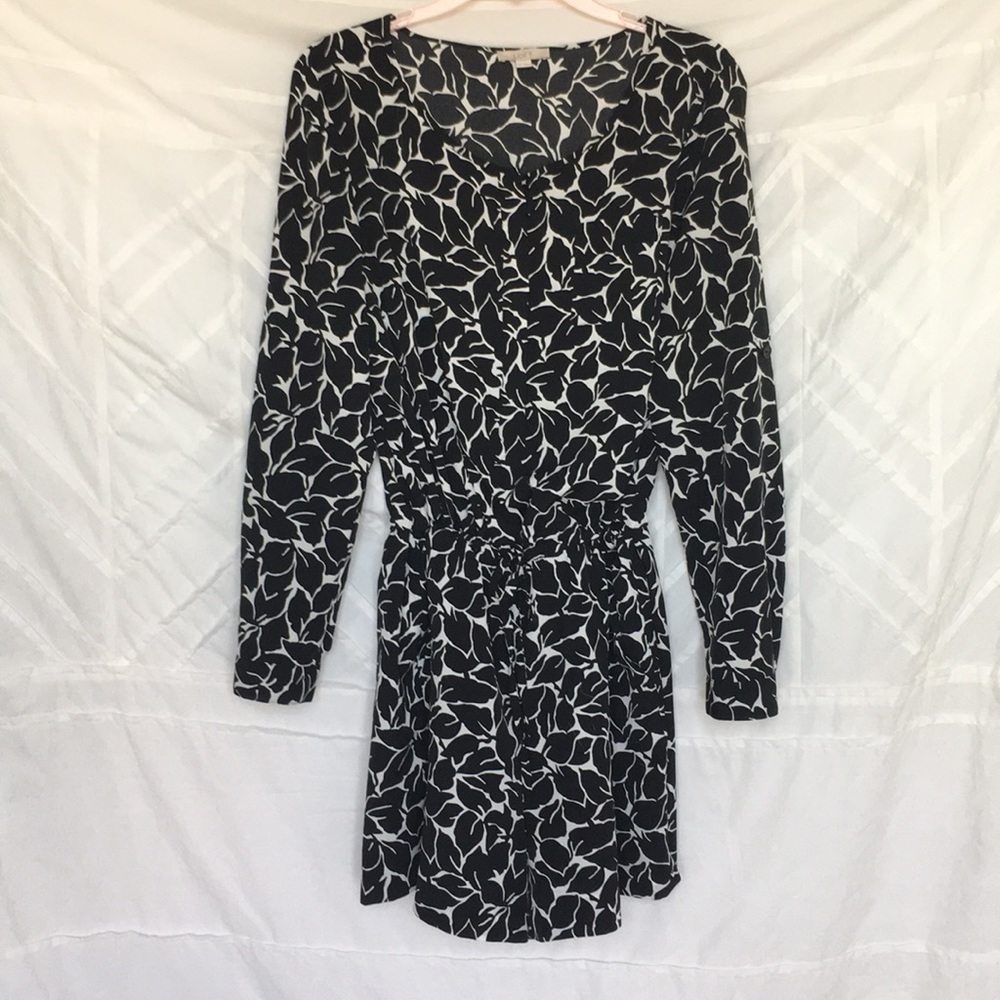 Beautiful romper!